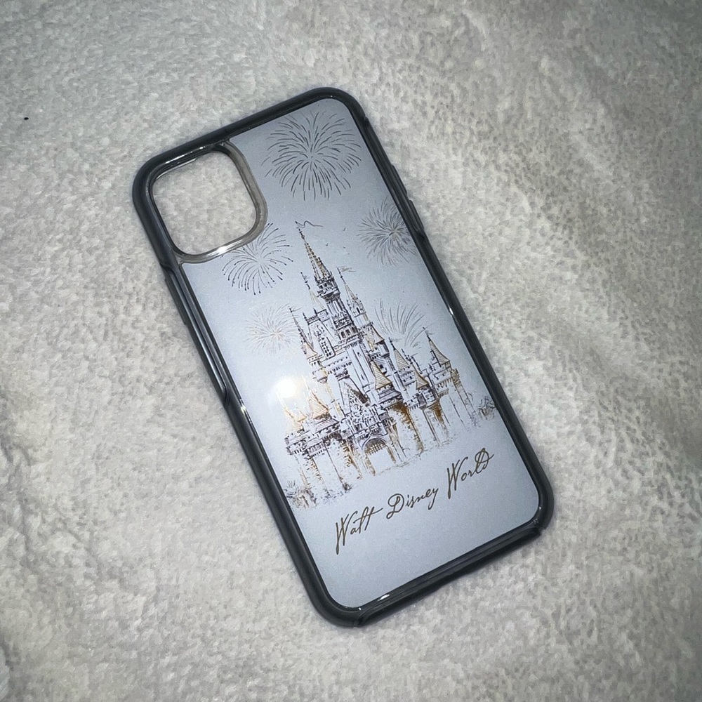 OtterBox 11 Pro Max iphone case